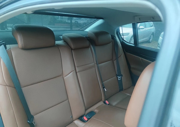 Lexus GS cena 91999 przebieg: 210000, rok produkcji 2014 z Jelenia Góra małe 781